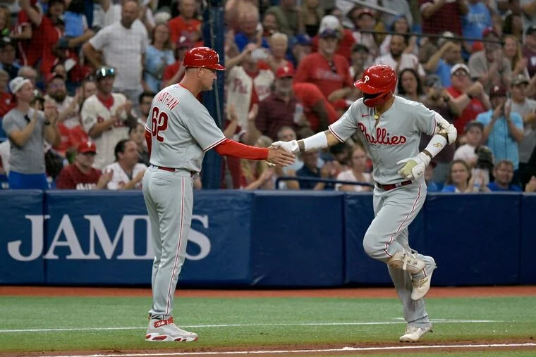 Phillies' Stott leads road-winning streak to 11 with 8-4 victory over Rays
