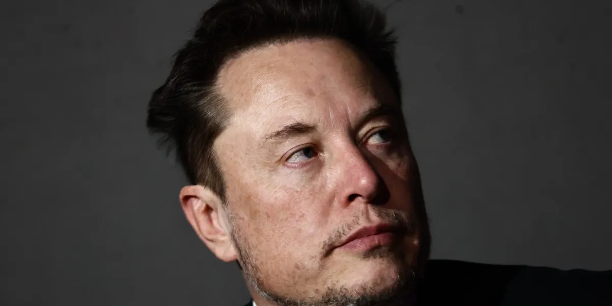 "Elon Musk Mandates FSD Demonstrations for All Tesla Buyers in the US"