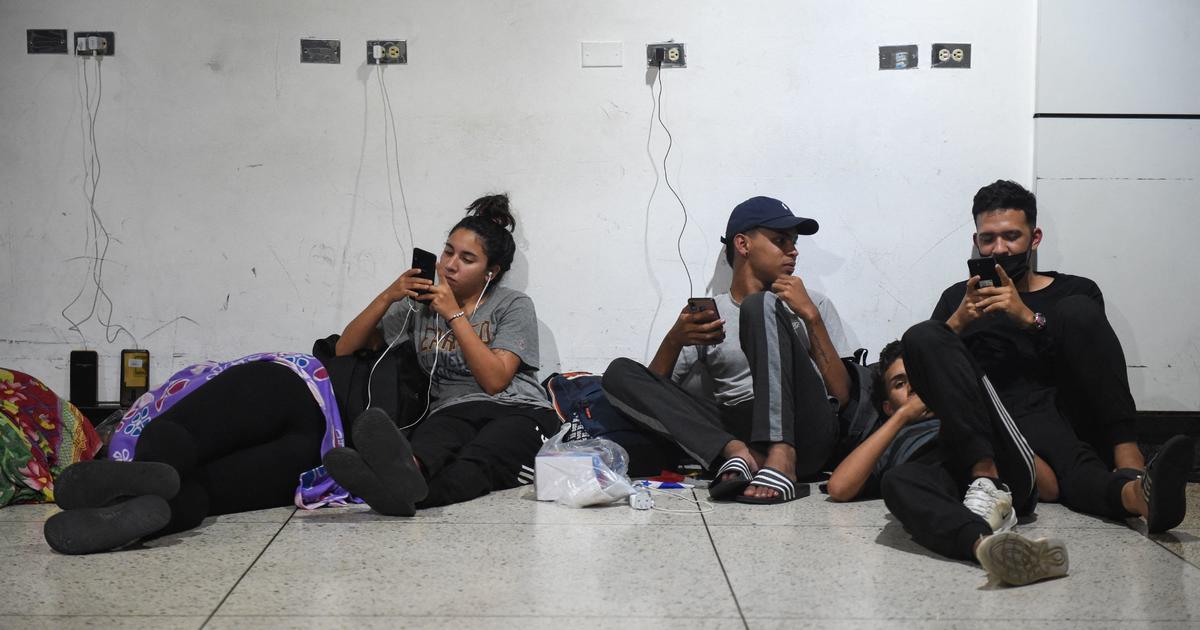 Legal Challenge Looms Over Biden's Migrant Policy Allowing 200,000 Entries in 10 Months