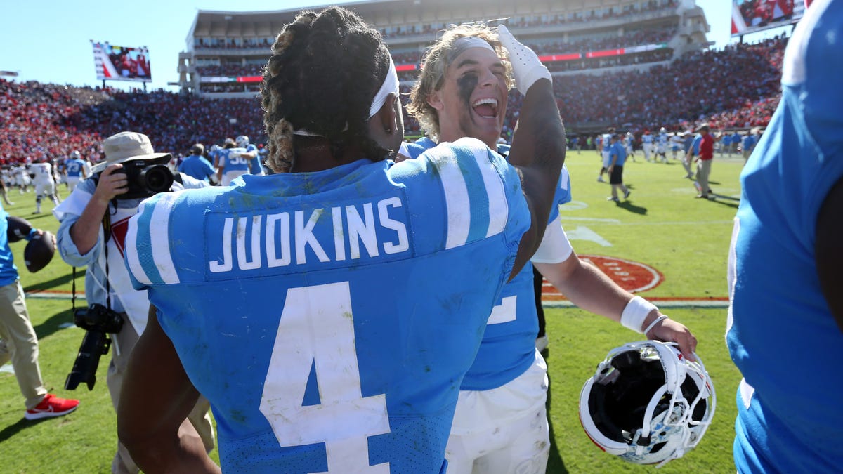"Ole Miss vs Georgia: Live Updates, Highlights, and Predictions"