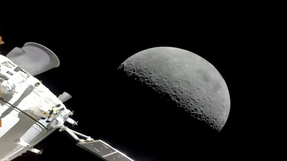 "Testing Lunar Living: ISS Water System Paves the Way for Astronauts"