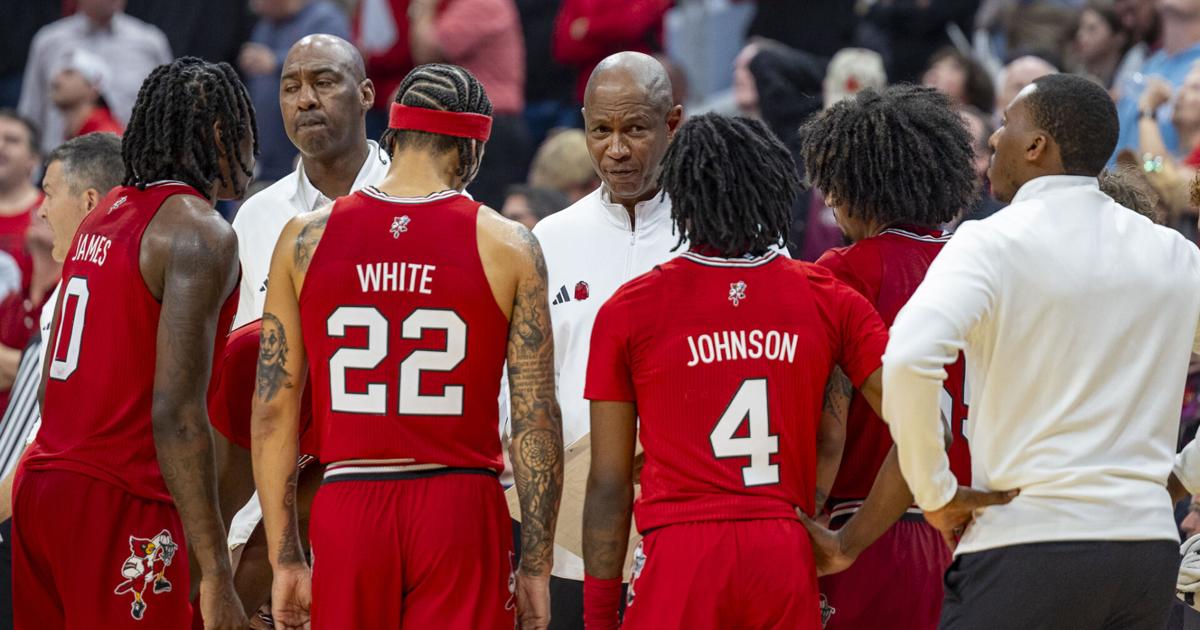 Featured image for "Louisville's Dominant Victory Over Florida State Shakes Up ACC Standings"