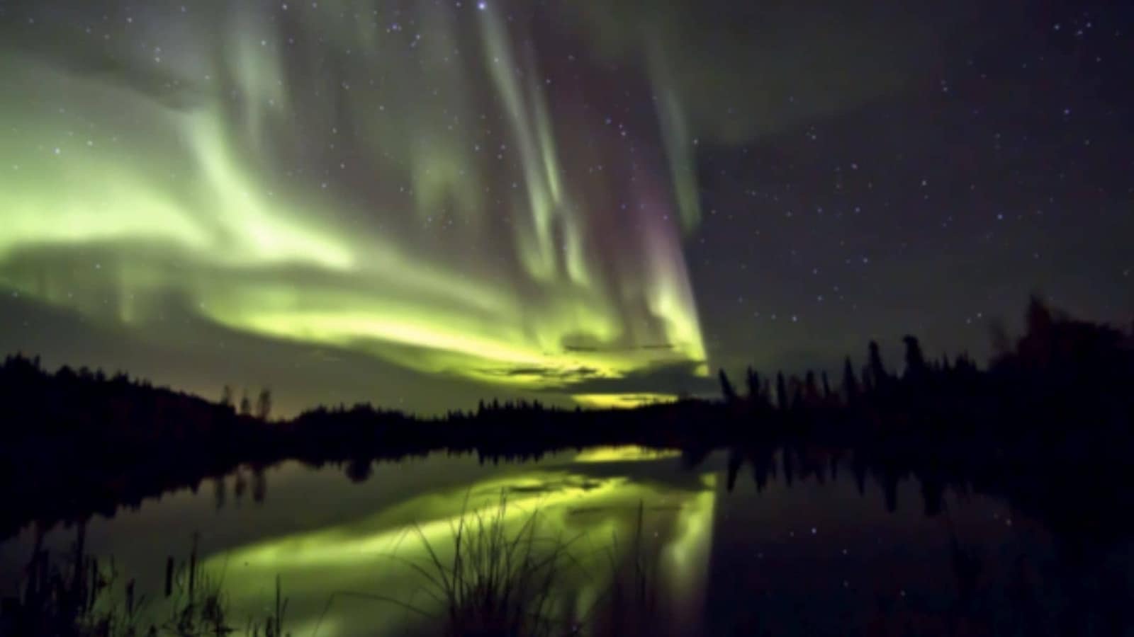 "AI predicts catastrophic solar storm and satellite collision risk"