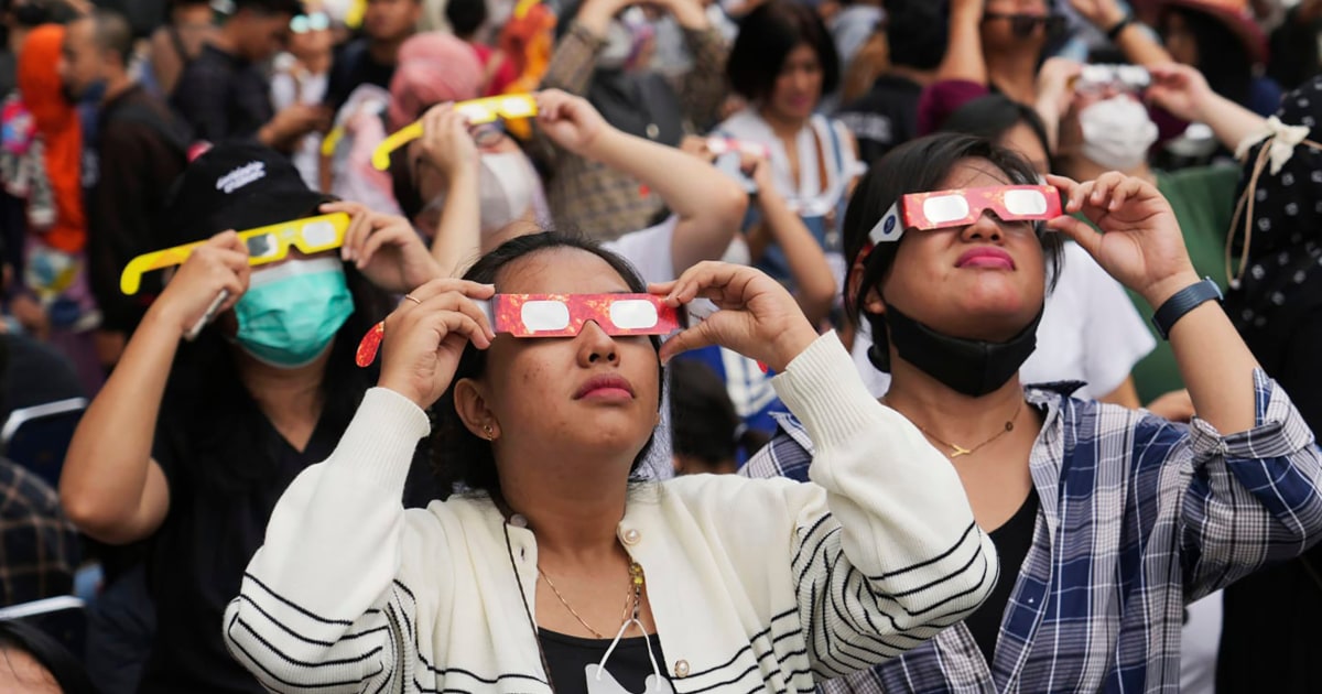 "Best Places to Safely Watch the Rare 2024 Solar Eclipse"