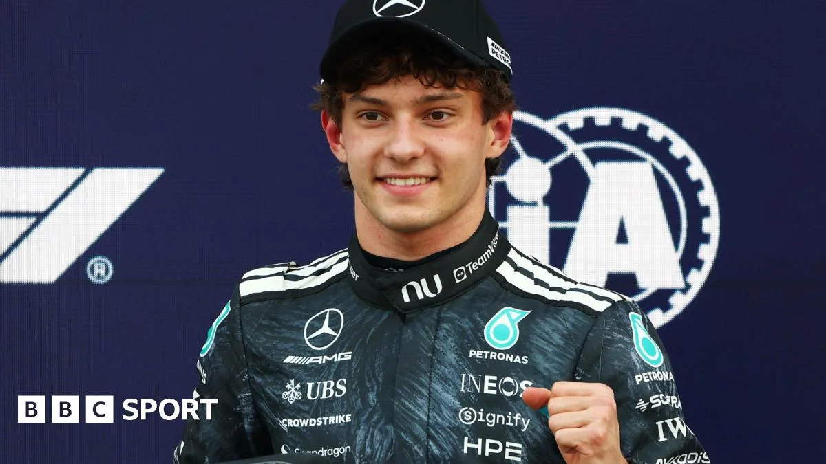 Antonelli grabs Suzuka pole, edging Russell in Japanese GP qualifying