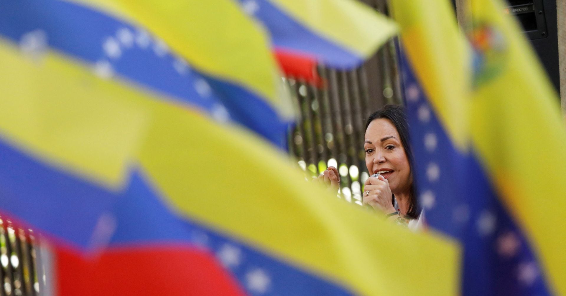 "US Reevaluates Venezuelan Sanctions Amid Political Turmoil"