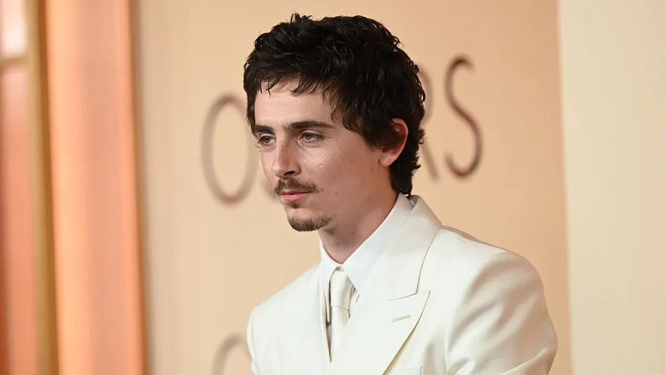 Kylie Jenner Stays by Chalamet as Oscars 2026 Crown Michael B. Jordan for Best Actor