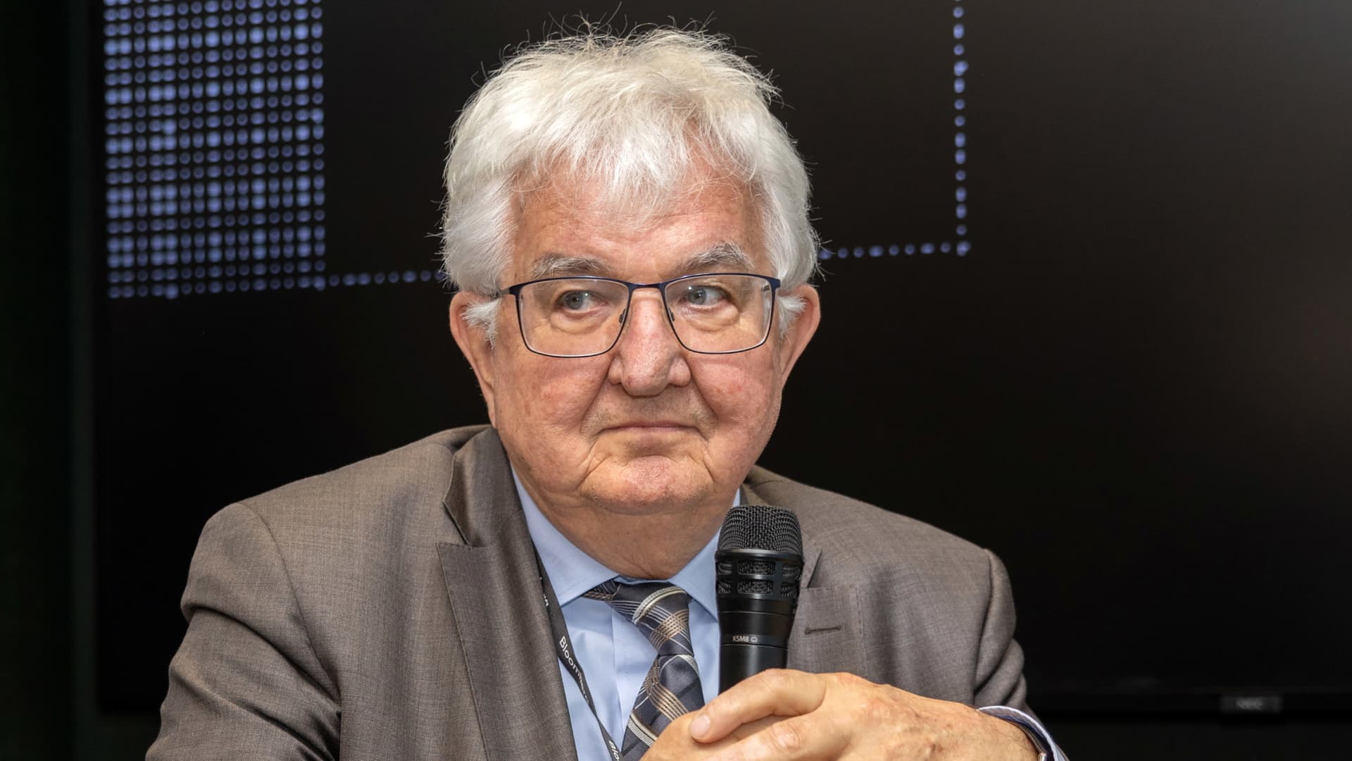 "ECB Members Doubtful About Rate Cuts in 2024"