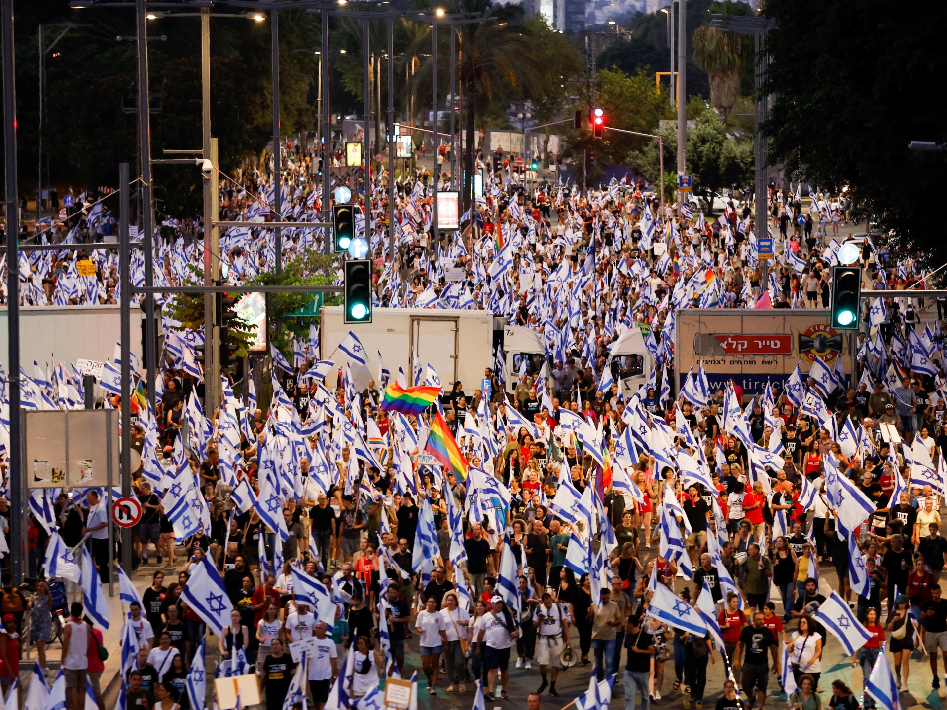 Featured image for Israeli Protesters Persist in Demanding Judicial Reform Amidst Political Turmoil