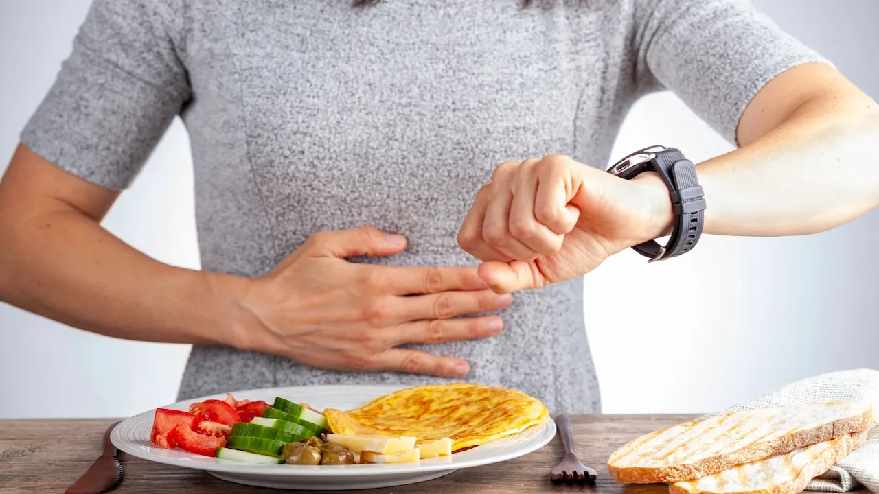 Featured image for "Study Finds Link Between Intermittent Fasting and Increased Risk of Cardiovascular Death"