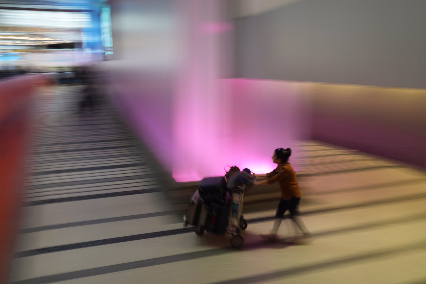 Featured image for US Expands Visa Bond Requirements to More Countries, Increasing Entry Costs