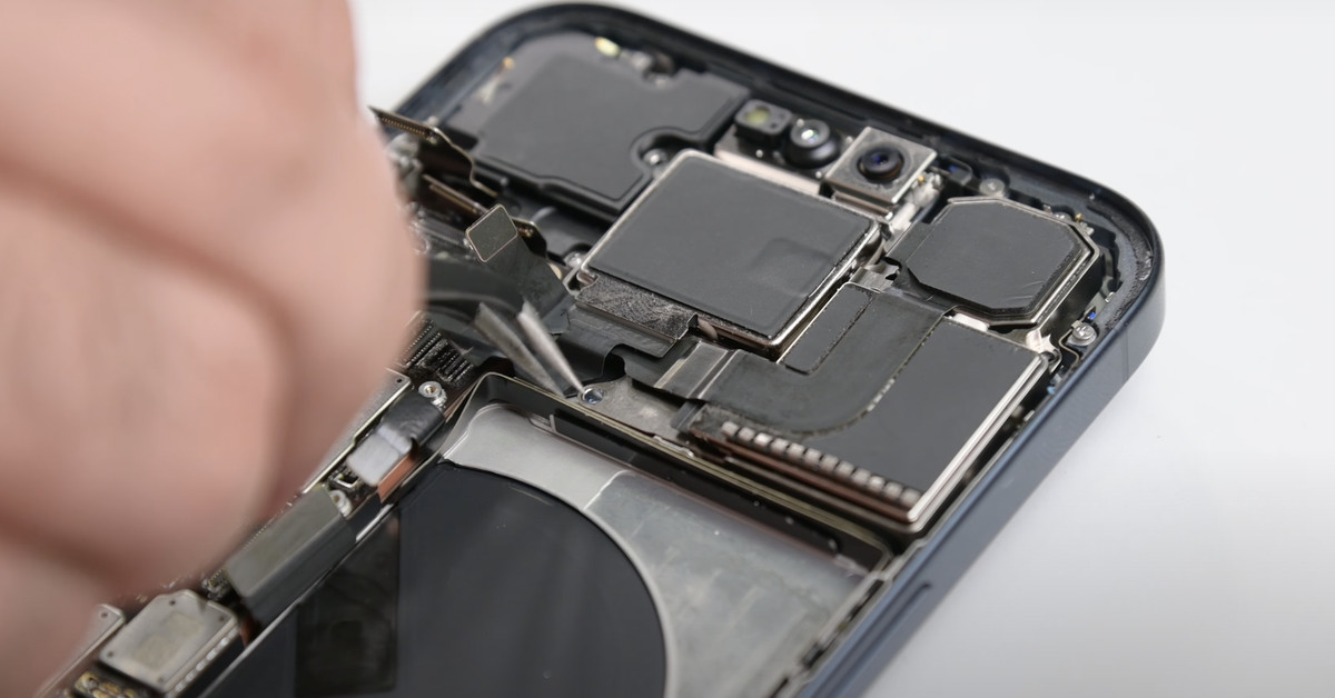 Featured image for Colorado Enacts Right-to-Repair Law for Tech Devices