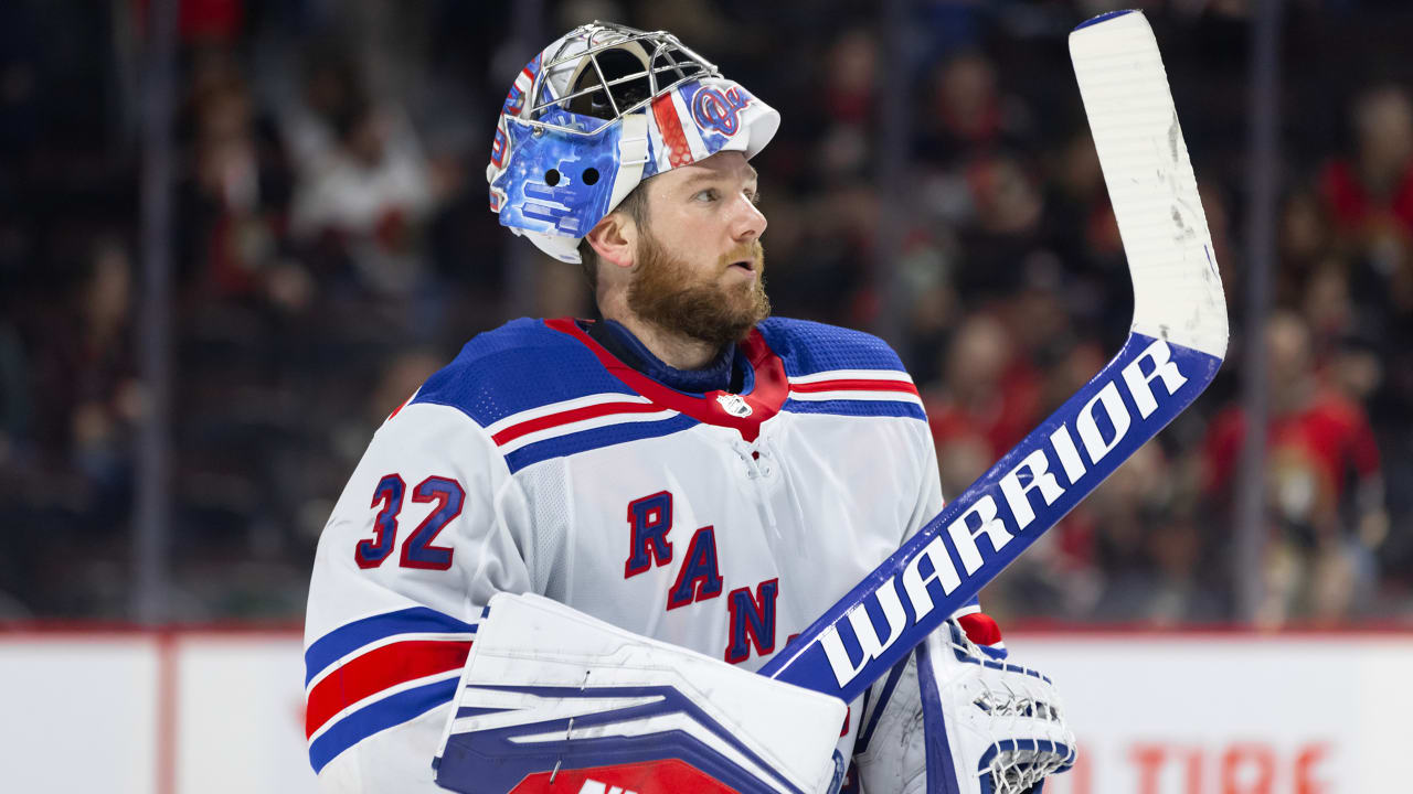 Featured image for "Rangers Extend Jonathan Quick's Contract for One Year"