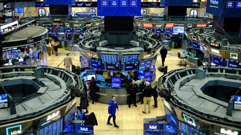 Featured image for Global Markets Outperform U.S. Stocks in 2025