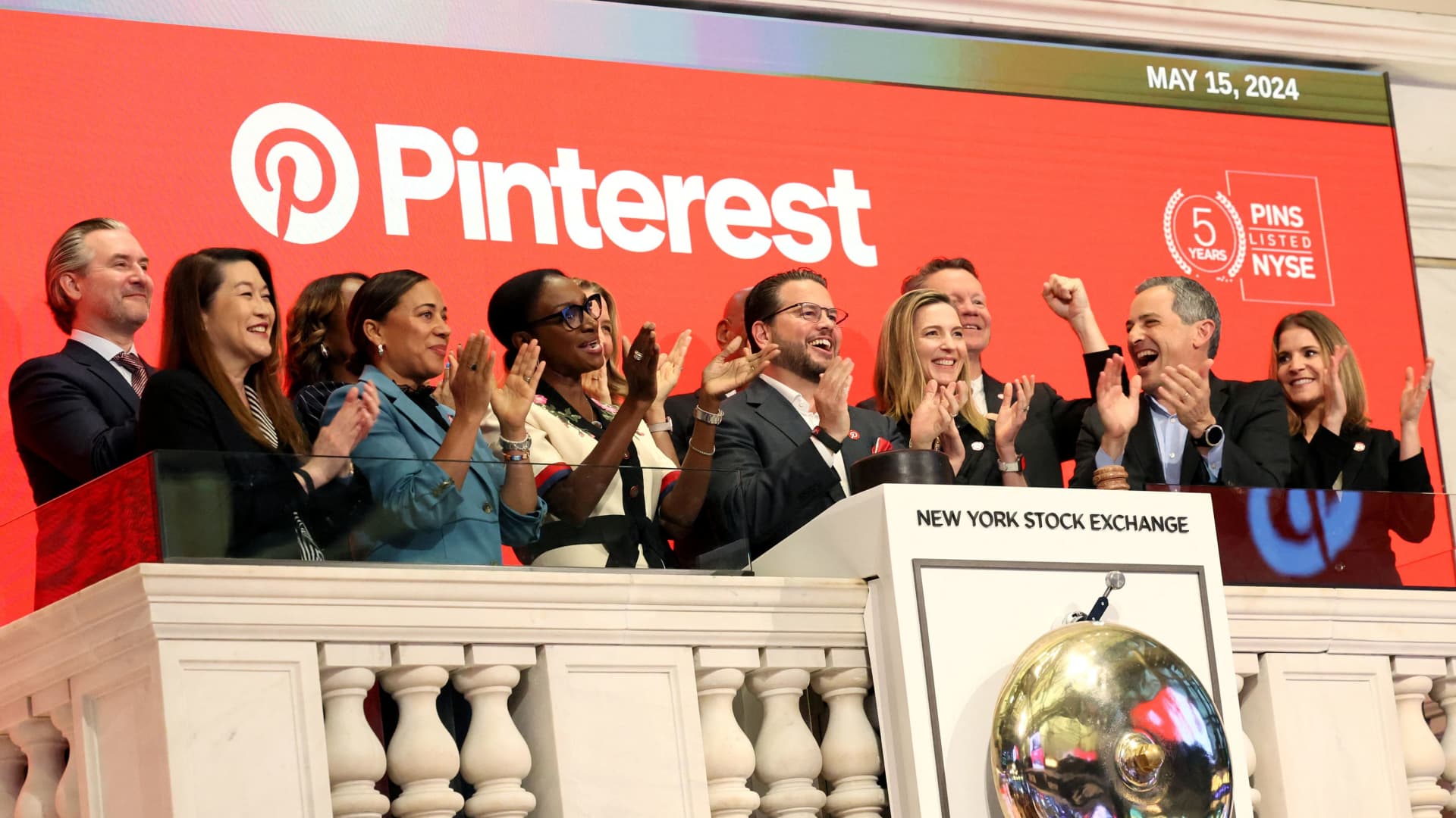 Featured image for Pinterest Shares Drop Amid Disappointing Holiday Revenue Forecast