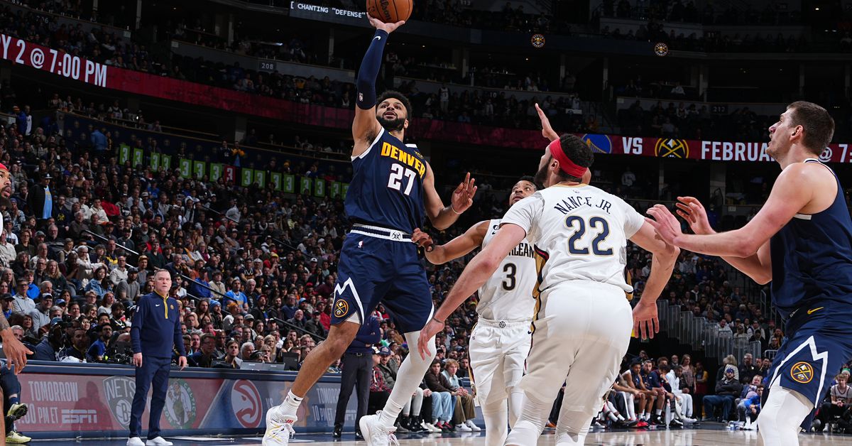 Nuggets aim to extend winning streak against Pelicans.