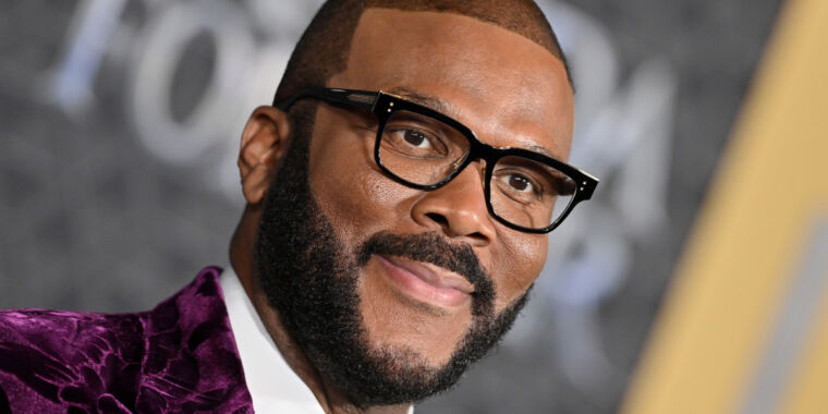 Featured image for Tyler Perry Pauses $800M Studio Expansion Due to OpenAI's Sora Demo