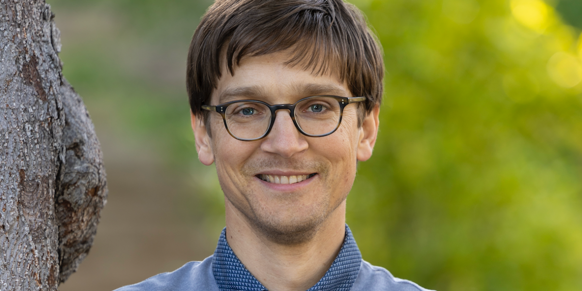 Featured image for Colleges Revisit Old-School Exams to Combat AI Cheating