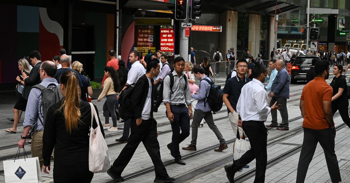 Featured image for Australia Implements Stricter Immigration Policies, Reduces Migrant Intake and Student Visa Regulations