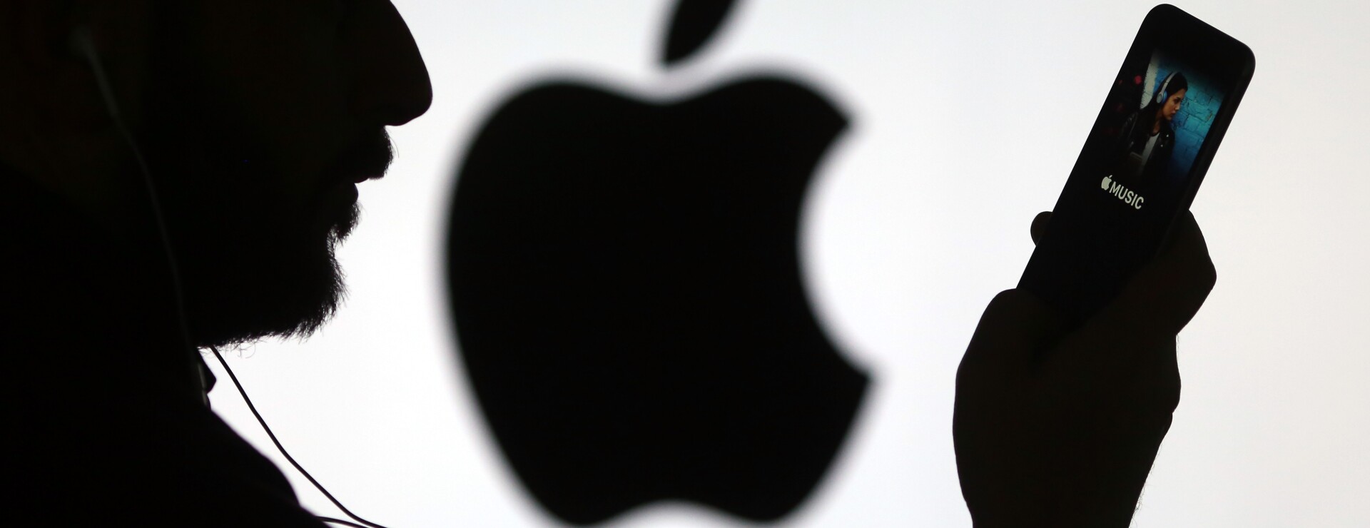 Featured image for Apple's iOS Simulator Copyright Case Remains Unresolved.