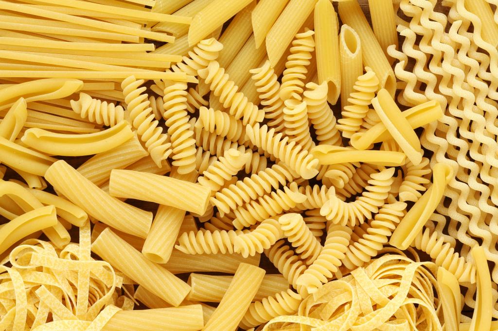 "The Right Way to Eat Pasta: Insights from a Dietitian"