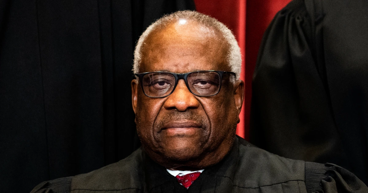 "Justice Clarence Thomas Faces Scrutiny Over Disclosure Issues and Real Estate Deal"