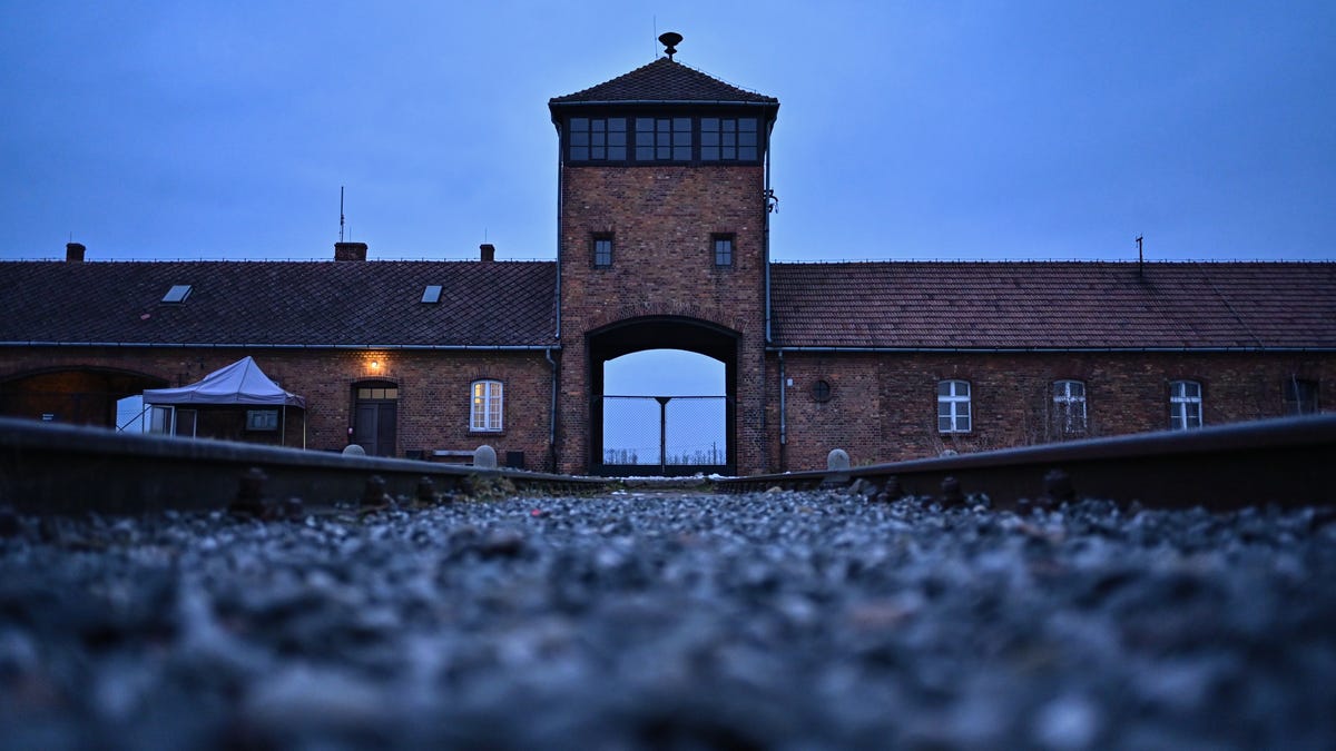 Auschwitz Memorial urges visitors to show respect and avoid tasteless behavior.
