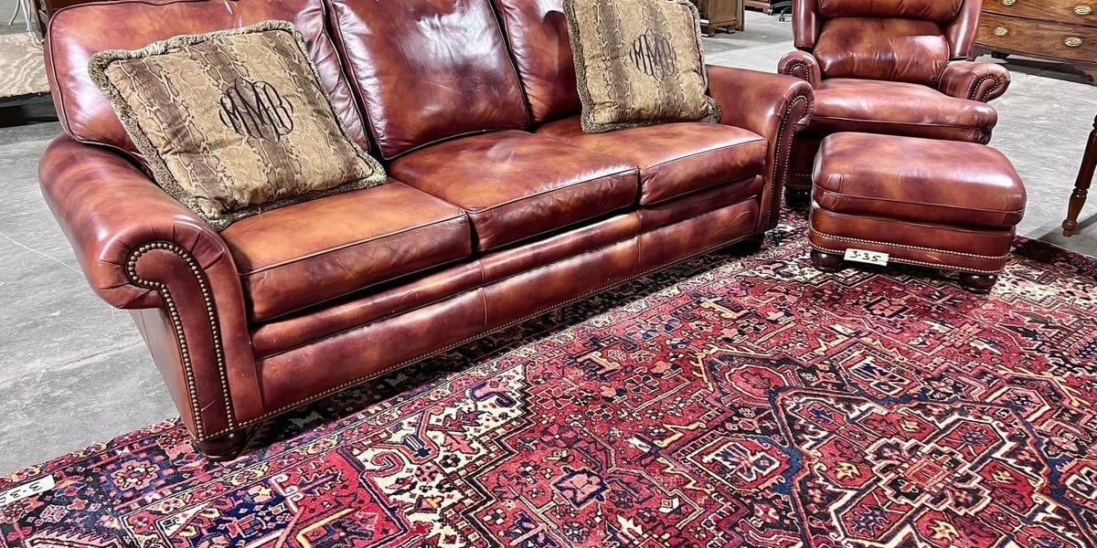 Murdaugh Estate Items Draw Crowds and Controversy at Auction.