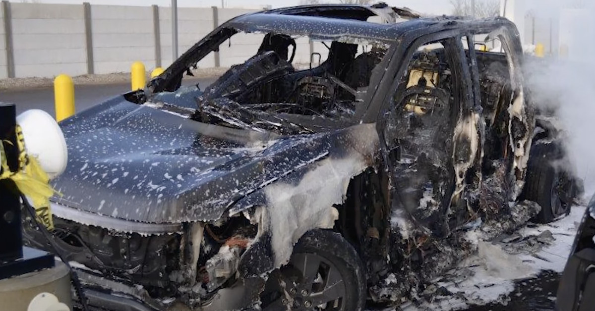 Ford F-150 Lightning fire caught on camera prompts production pause and recall.