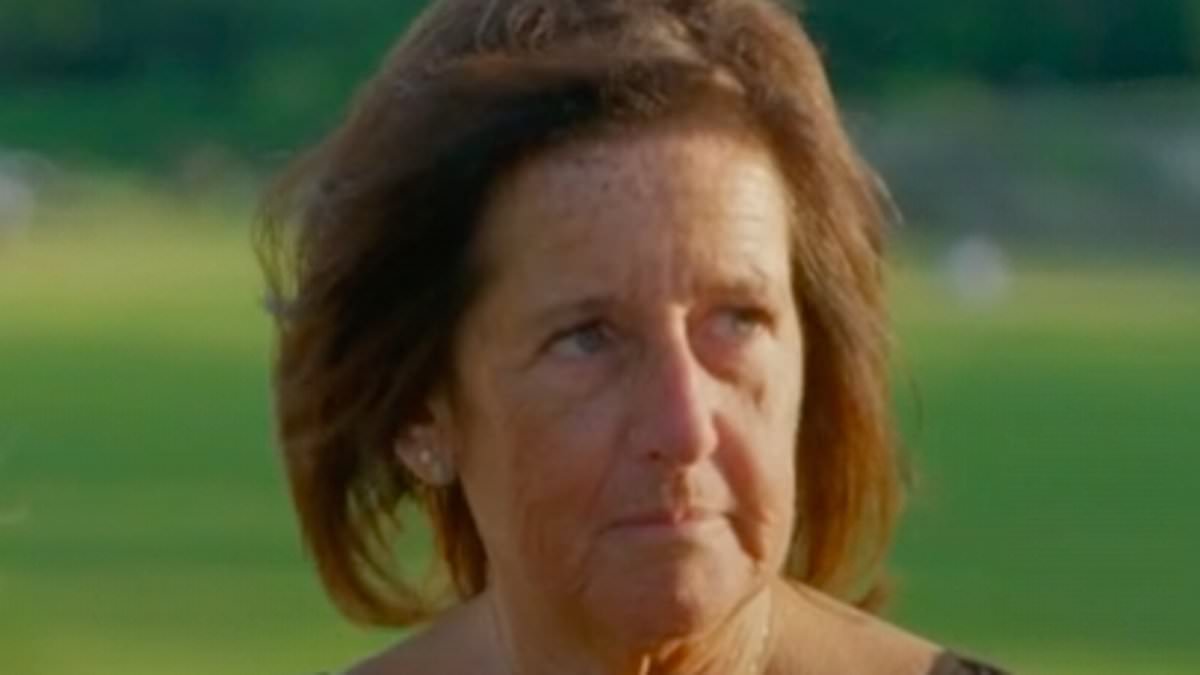 Featured image for "Antiques Roadshow Guest Shocked by Diamond Ring's Staggering Value Hidden in a Sock"