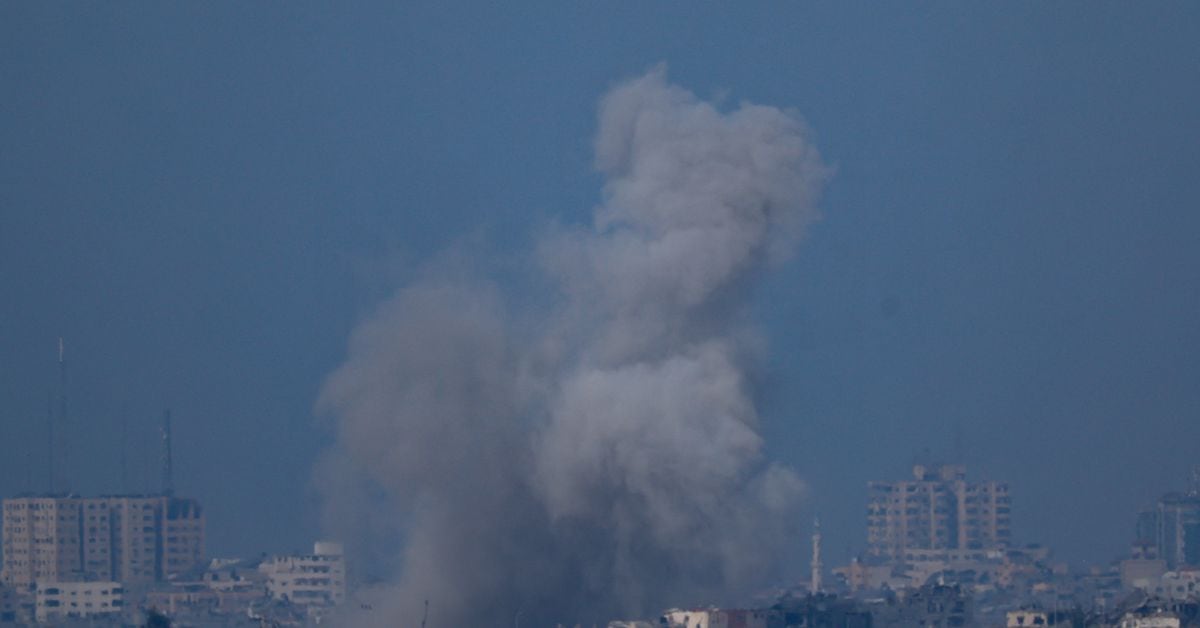 "Israel and Hamas Consider Truce Amidst Obstacles"