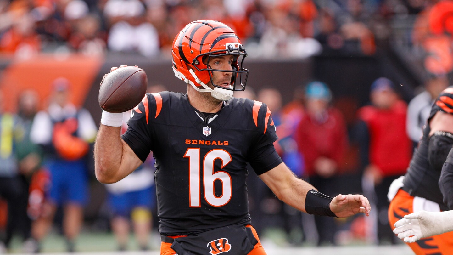 Featured image for Bengals' Joe Flacco Questionable for Week 9 Due to Shoulder Injury