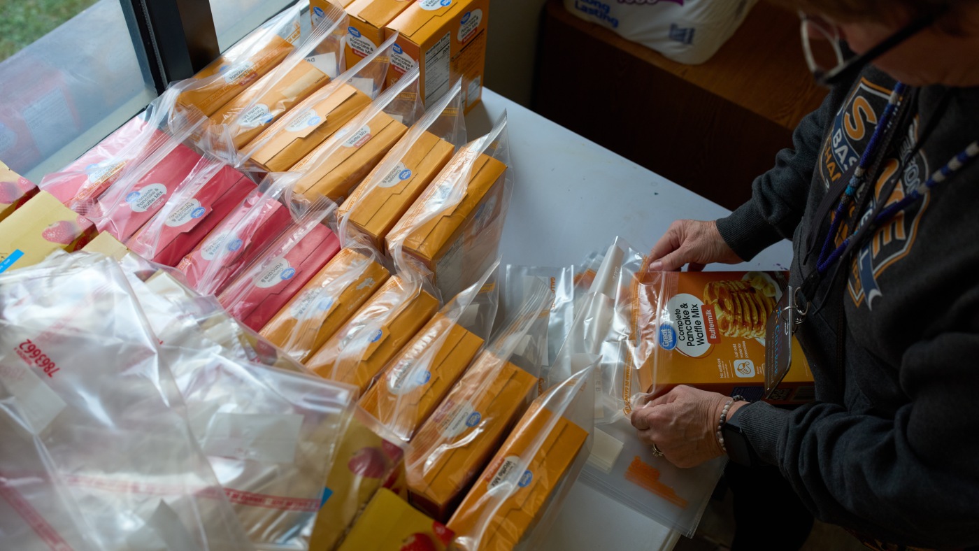 Featured image for Trump Administration Orders States to Reverse Full SNAP Benefit Distributions