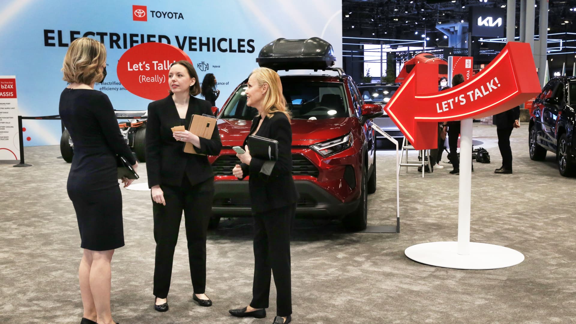 Toyota's Next-Gen Battery EVs and Solid-State Batteries Set to Revolutionize the Market