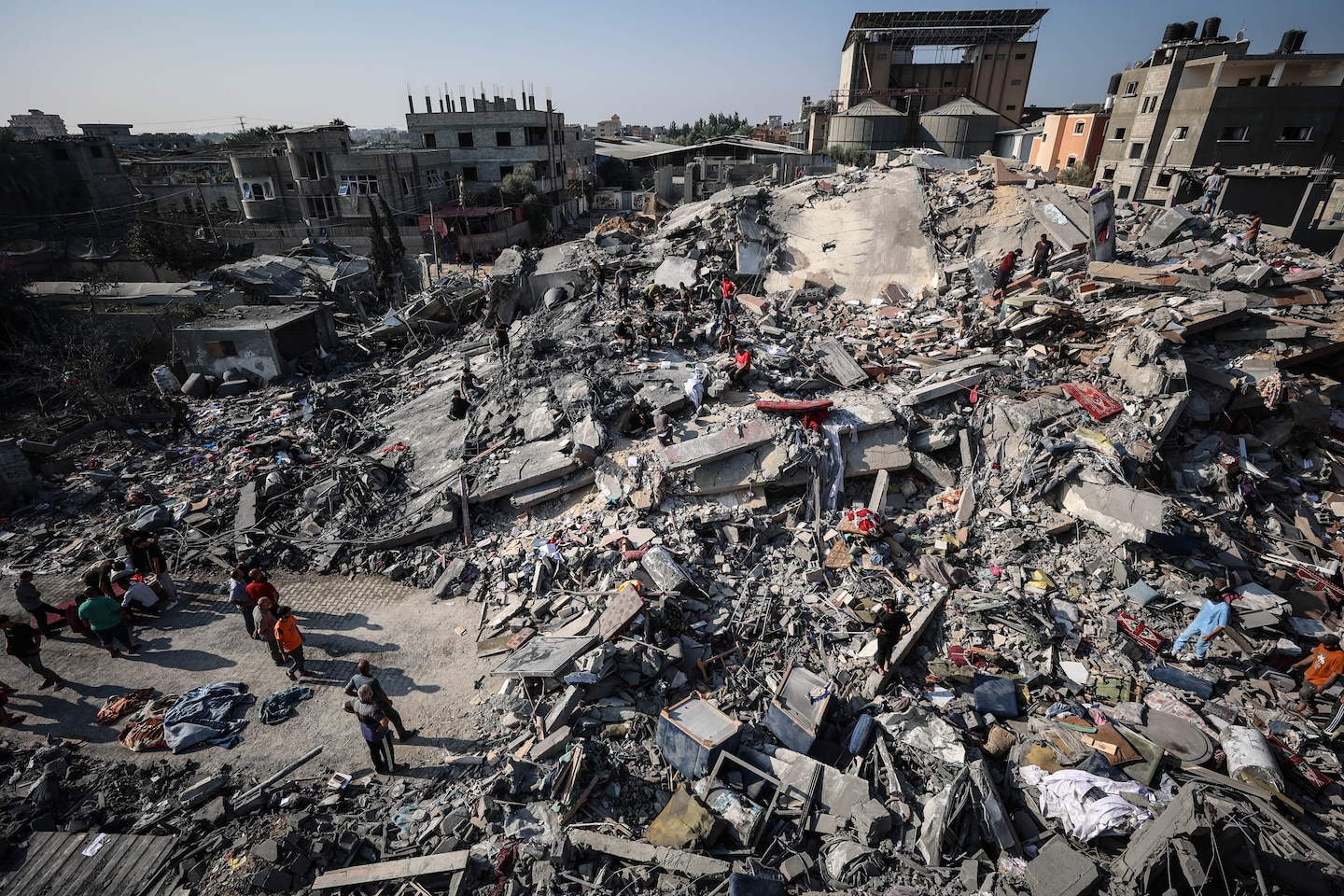 TikTok's Role in the Israel-Hamas Conflict: Debates, Denials, and Divisions