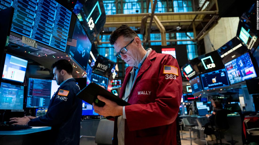 "Market Volatility Looms as February Jobs Report and State of the Union Reactions Impact Dollar's Fate"