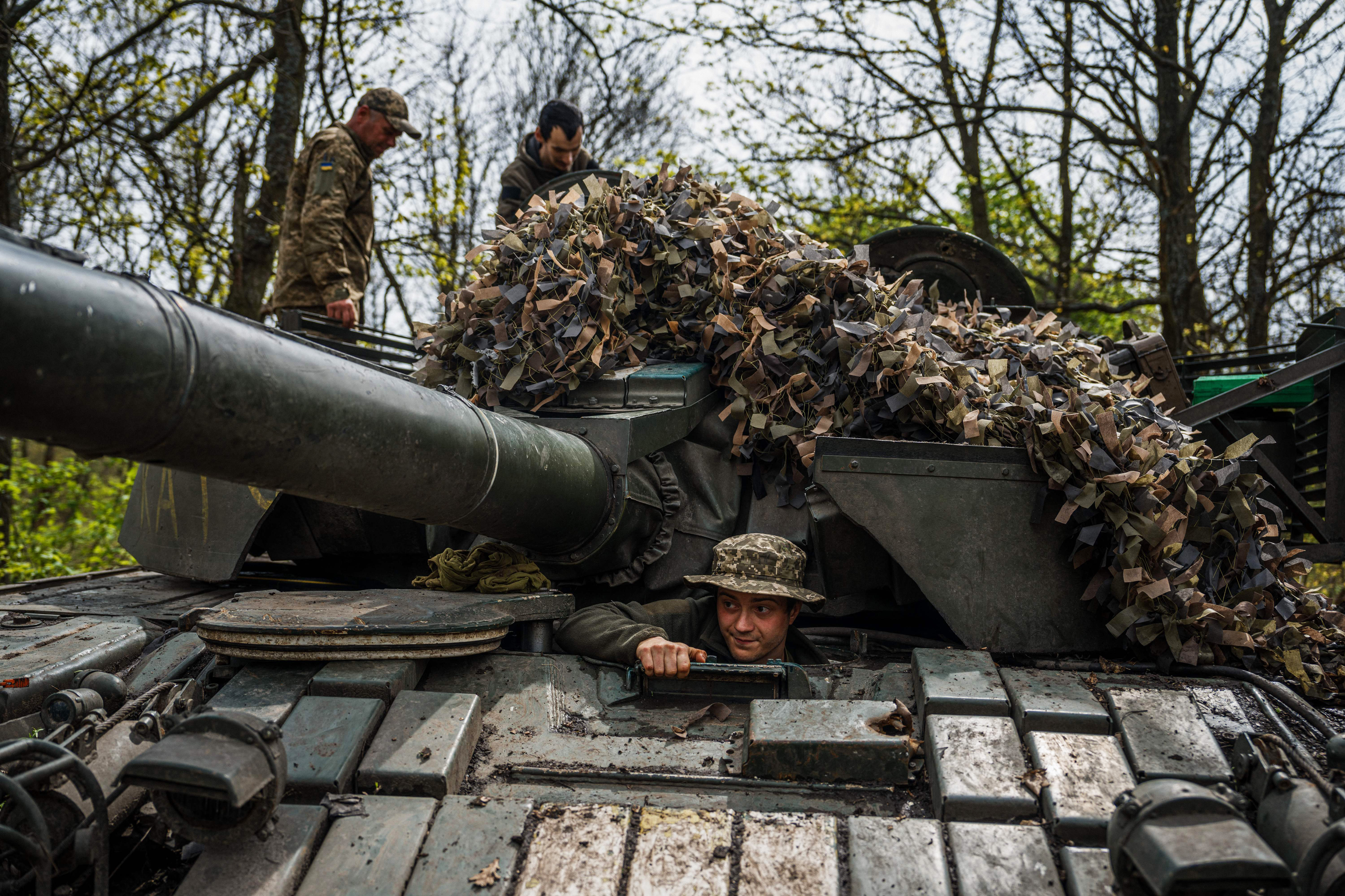 Ukrainian Military Officer Warns of Massive Strike Deep in Russia