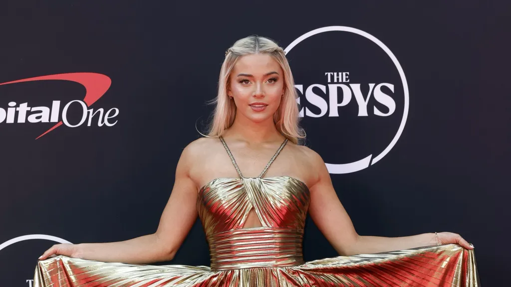 Featured image for Olivia Dunne Reacts to Sabrina Carpenter and Barry Keoghan's Breakup