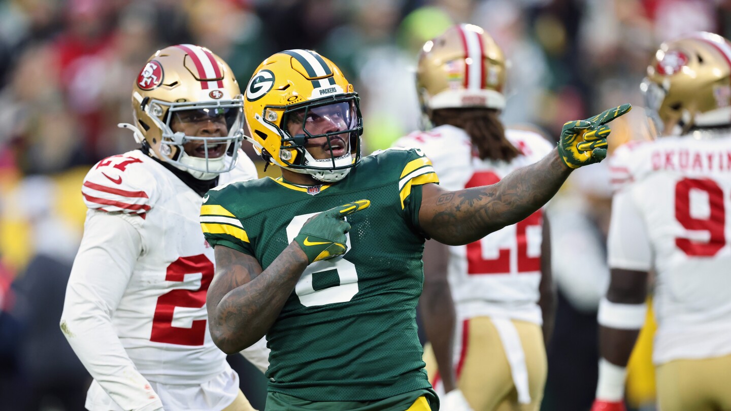 Packers Dominate 49ers 38-10 as Jacobs Shines with Three TDs