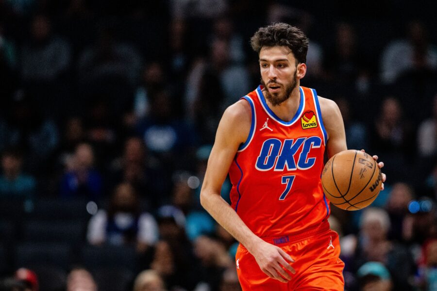 Featured image for Thunder's Holmgren Out 8-10 Weeks; Curry Shines with 36 Points