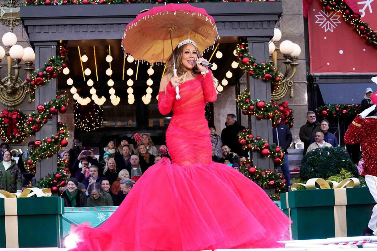 Featured image for Live or Lip-Sync: The Truth Behind Macy's Parade Performances