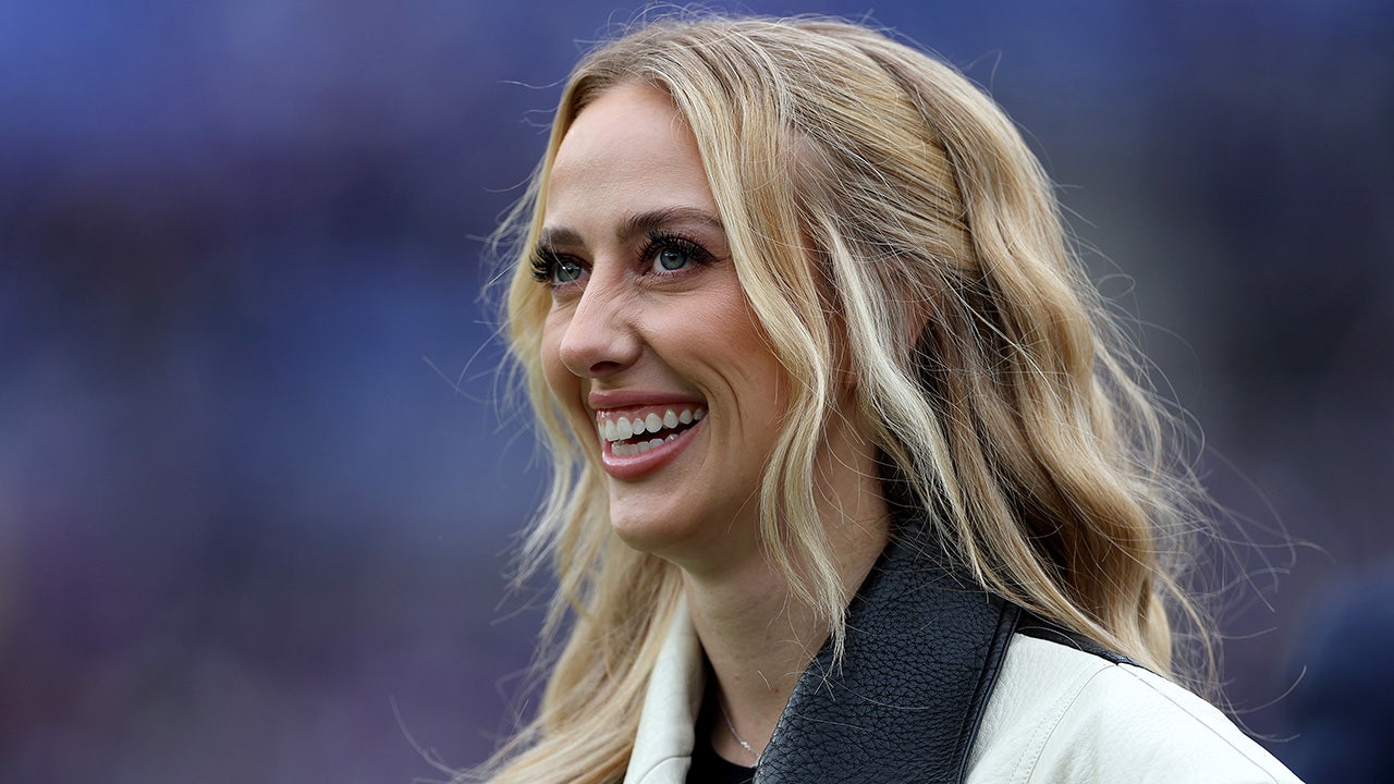 Featured image for "Brittany Mahomes: From Football Star to Swimsuit Sensation"