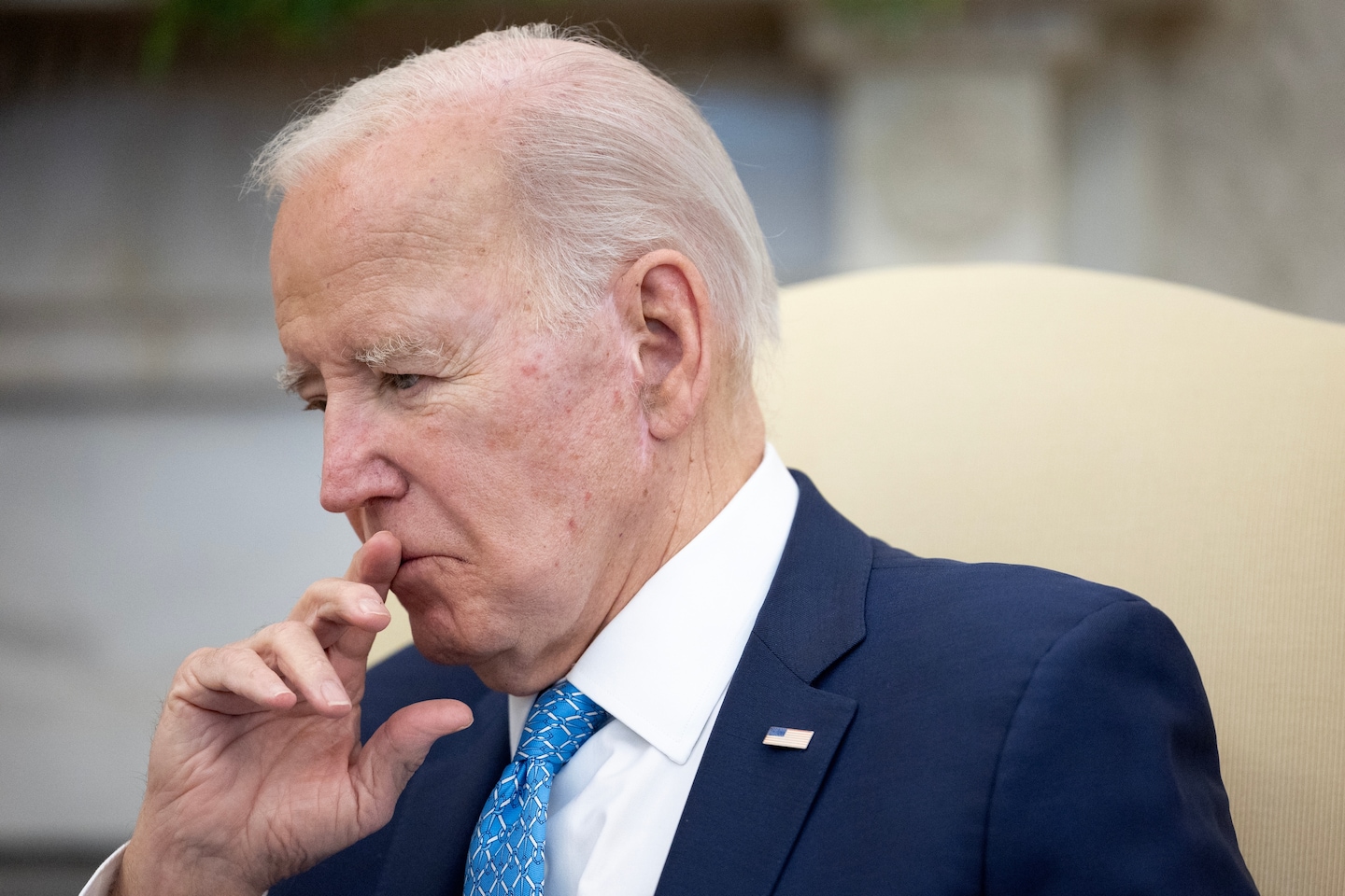 "Biden's Efforts in Cease-Fire Negotiations and US Airdrops in Gaza"