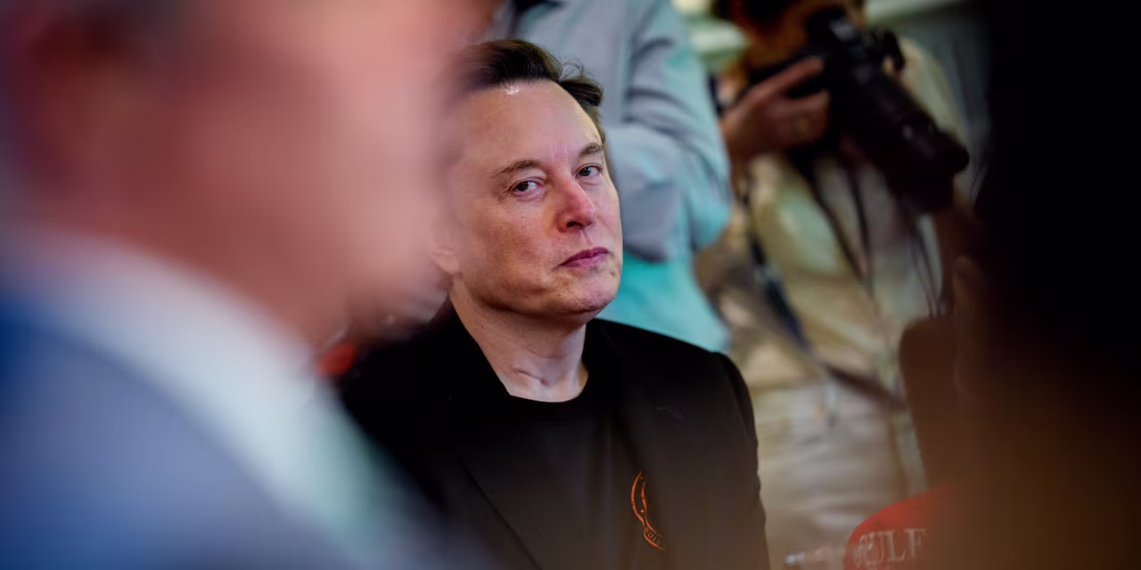 Norway Opposes Musk's $1 Trillion Tesla Pay Plan Amid Stock Drop