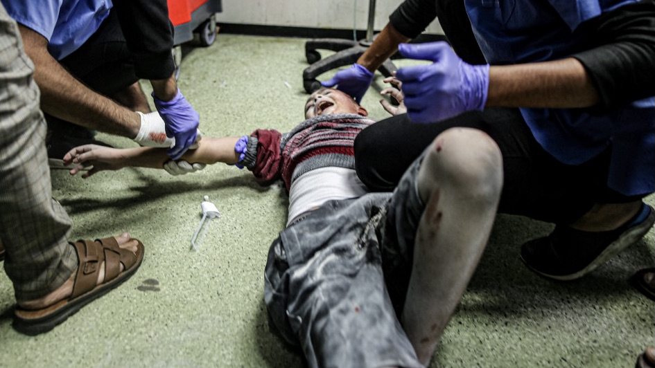 Featured image for Gaza's Al Shifa hospital: A 'bloodbath' amid intense Israeli bombardment