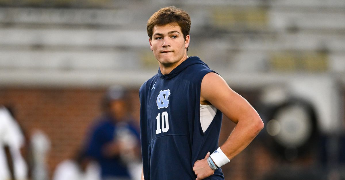 "Patriots' Intriguing QB Pick at No. 3 in 2024 NFL Mock Draft"