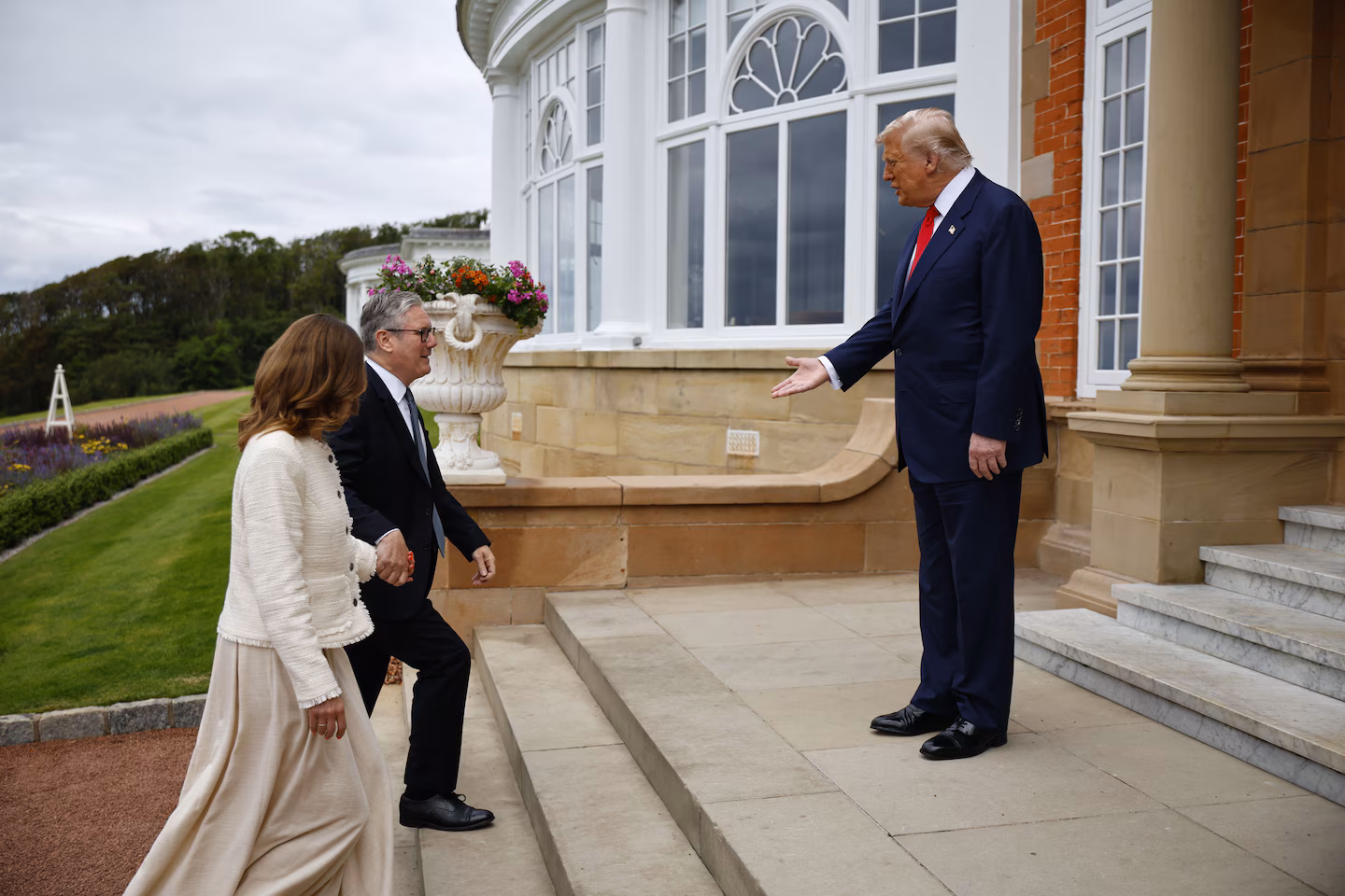 Trump Meets UK Leaders Amid Trade and Gaza Discussions