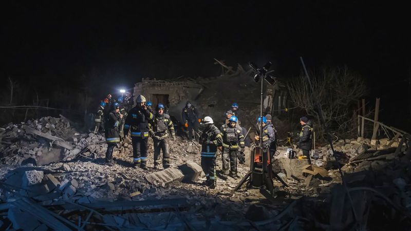 "Ukraine War Funding Fight: Urgent Call for Action in Washington"