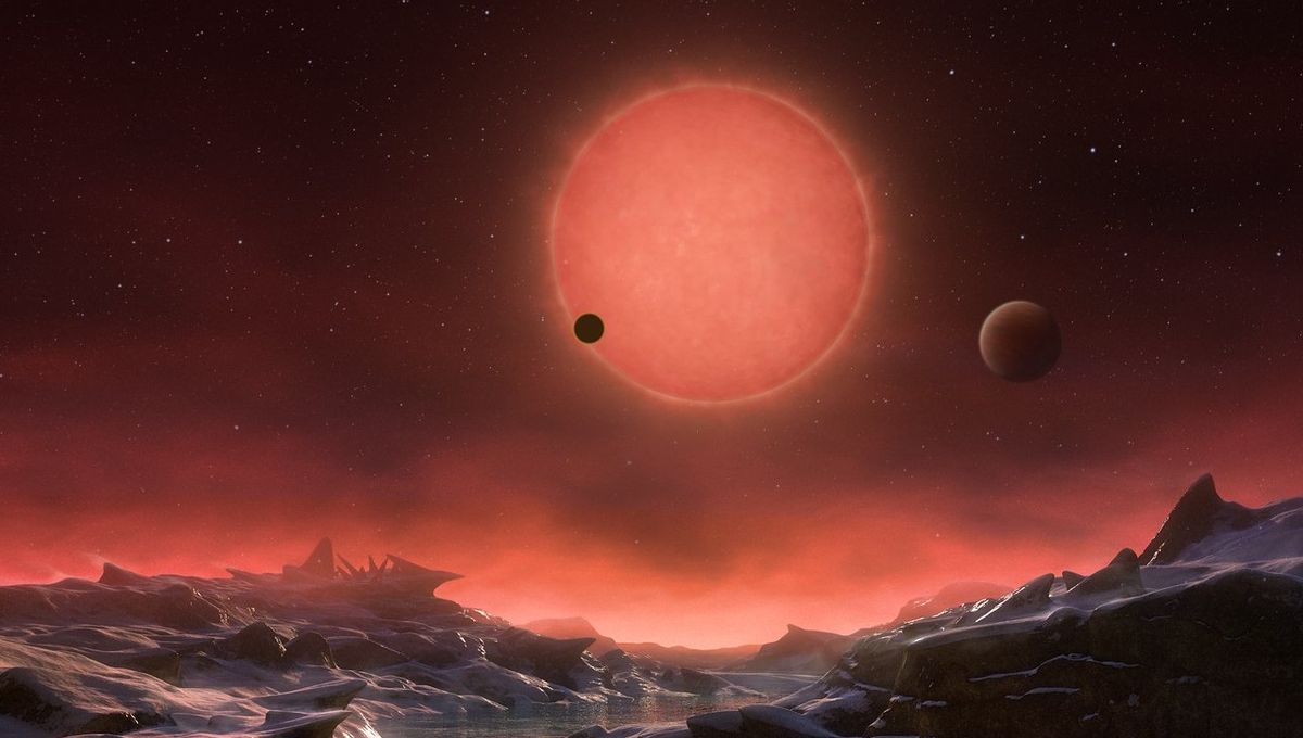 Featured image for Reconsidering the Possibility of Life Around TRAPPIST-1