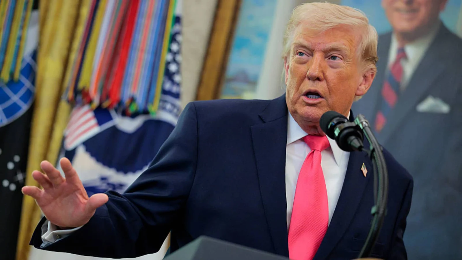 Markets Jitter as Trump–Iran Tension Sparks Whiplash Trading